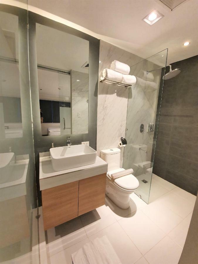 The Upperroom @ Real Suites Bacolod Zewnętrze zdjęcie