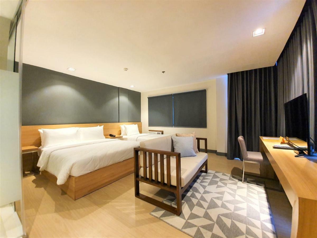 The Upperroom @ Real Suites Bacolod Zewnętrze zdjęcie