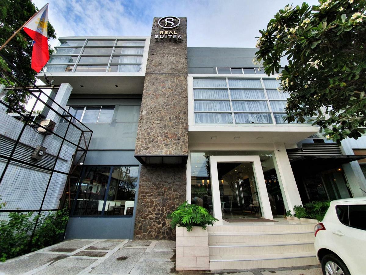 The Upperroom @ Real Suites Bacolod Zewnętrze zdjęcie